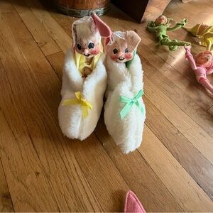 Annalee White Bunny Slippers with Yellow and Green Bows